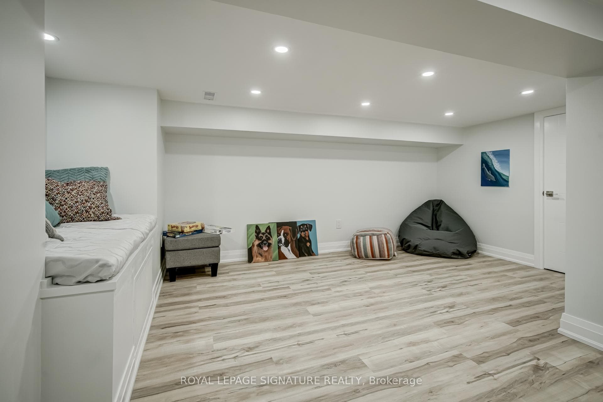 63 Manitoba Street photo 17