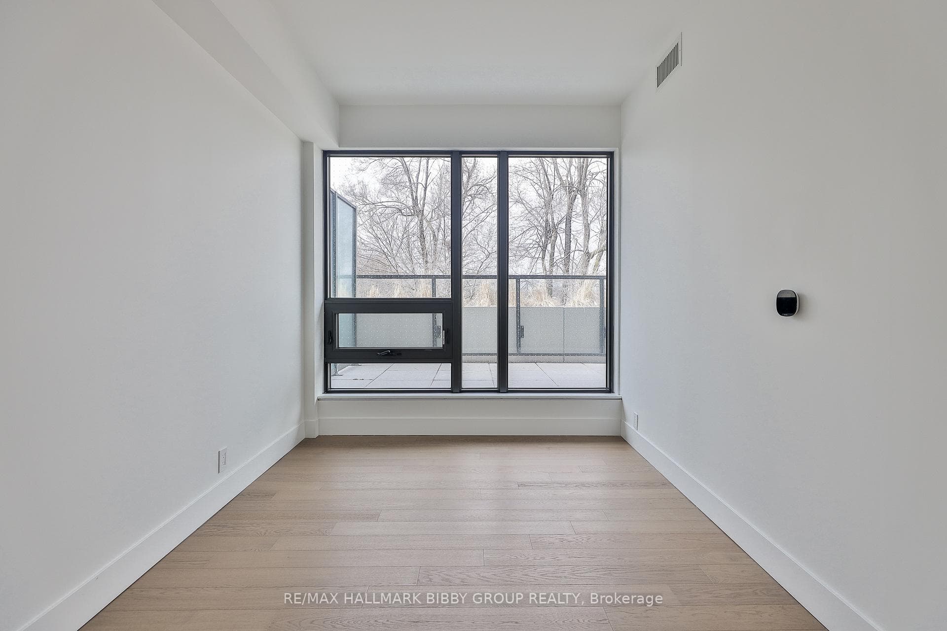 1414 Bayview Avenue Unit 310 photo 25