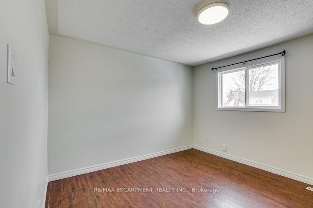 900 James Street Unit 5 photo 16