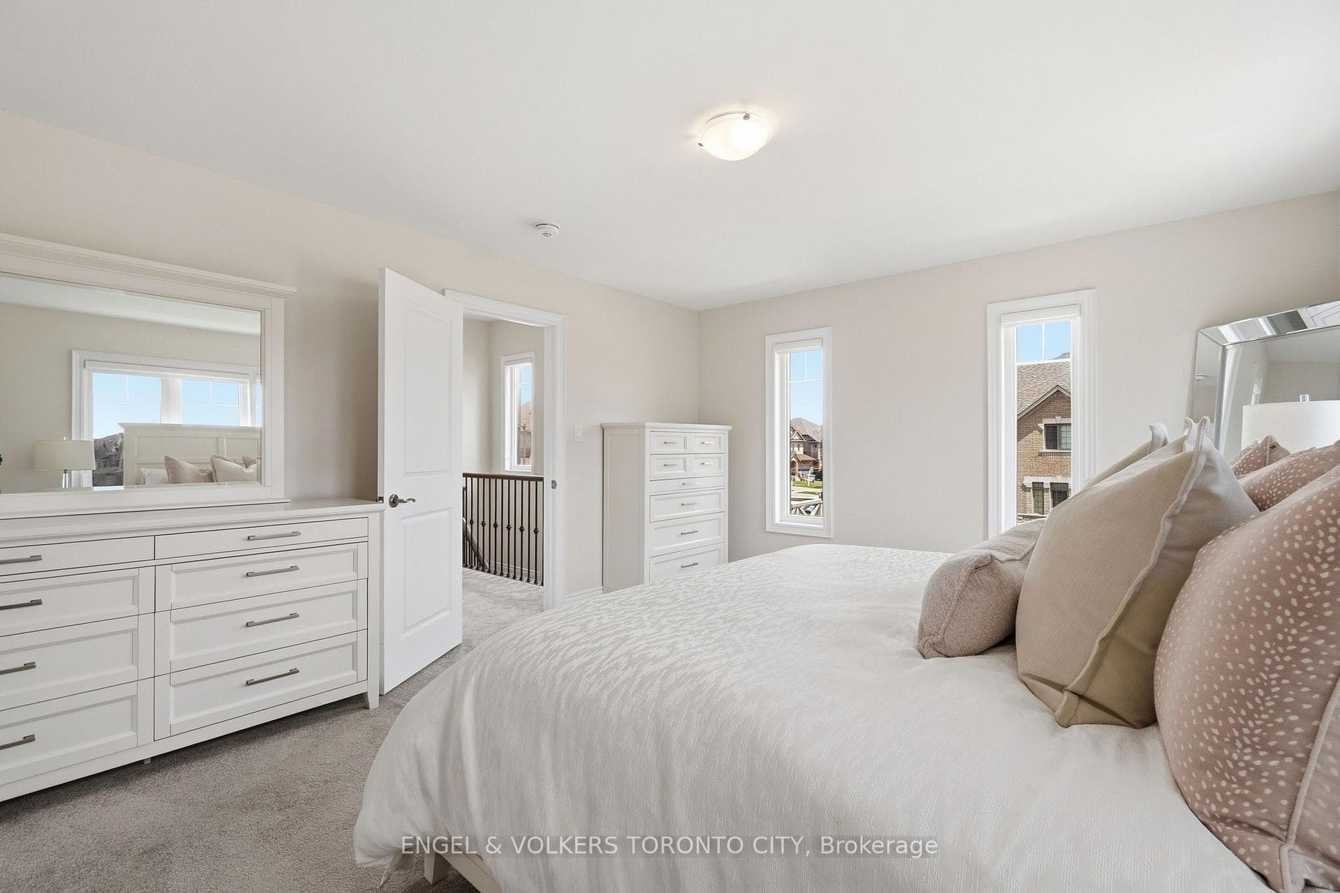3 Arnold Crescent photo 24