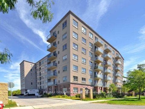 7405 Goreway Drive Unit 402 photo 1