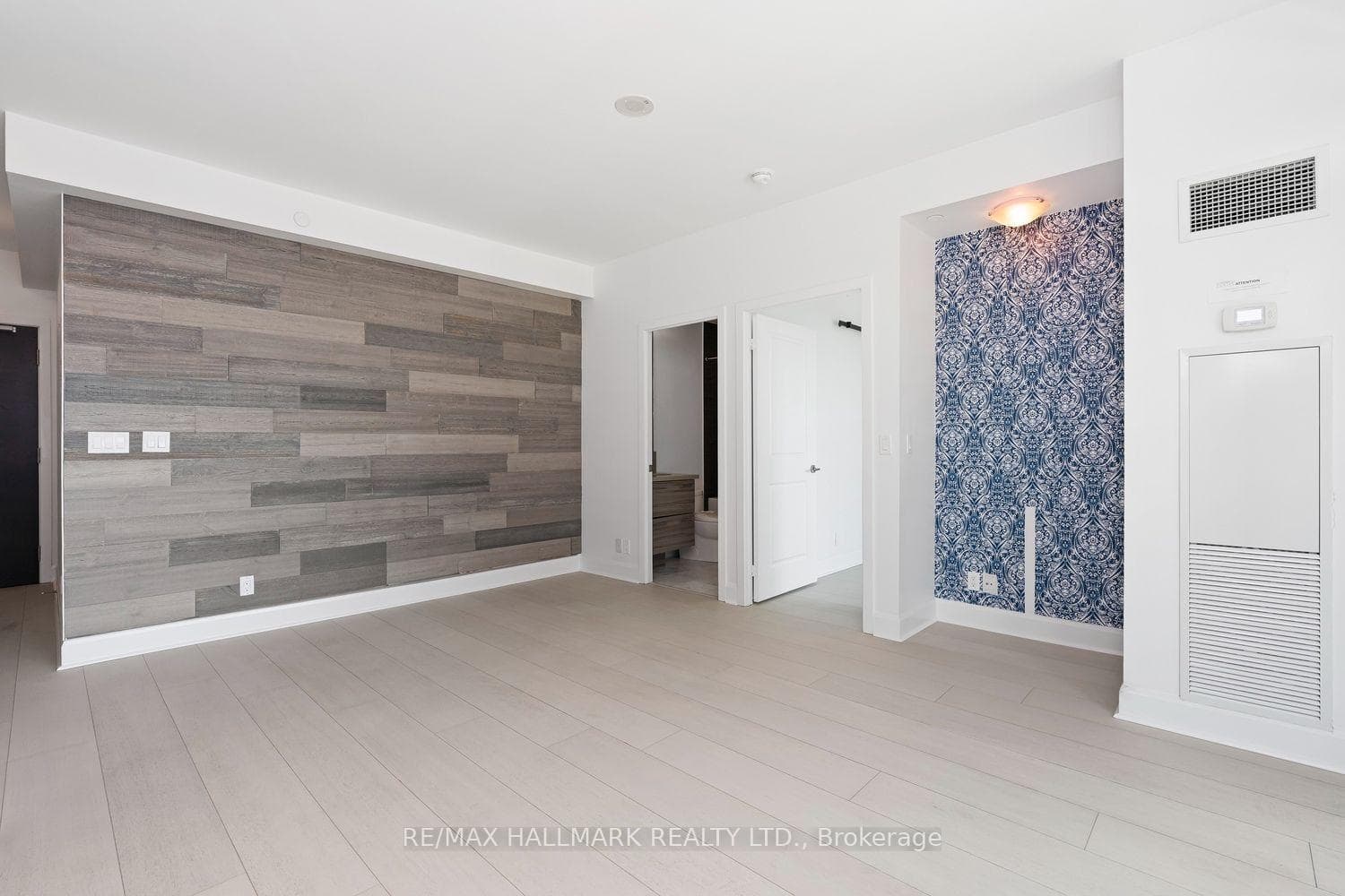 33 Shore Breeze Drive Unit 701 photo 7