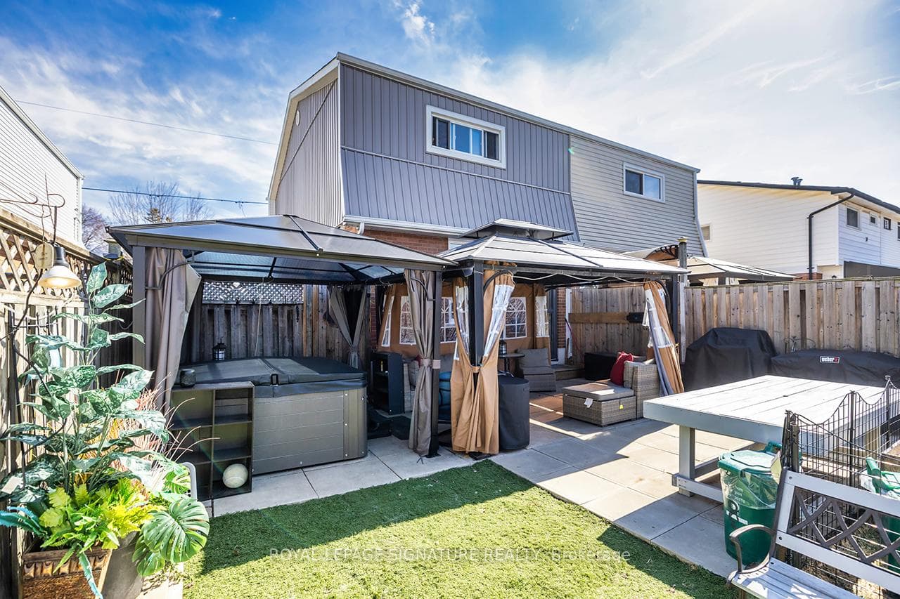 182 Waverly Street photo 30