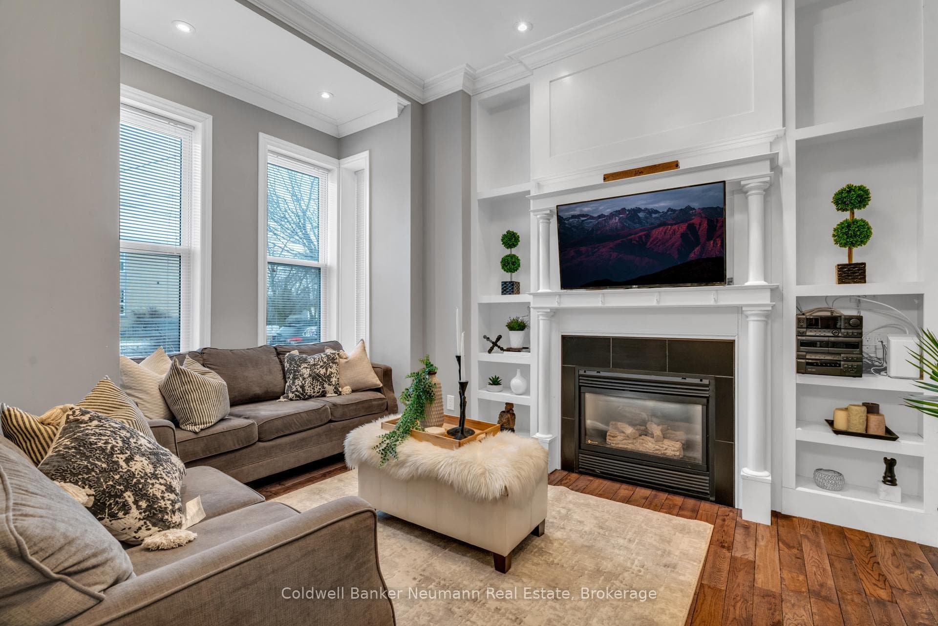 394 Woolwich Street photo 7