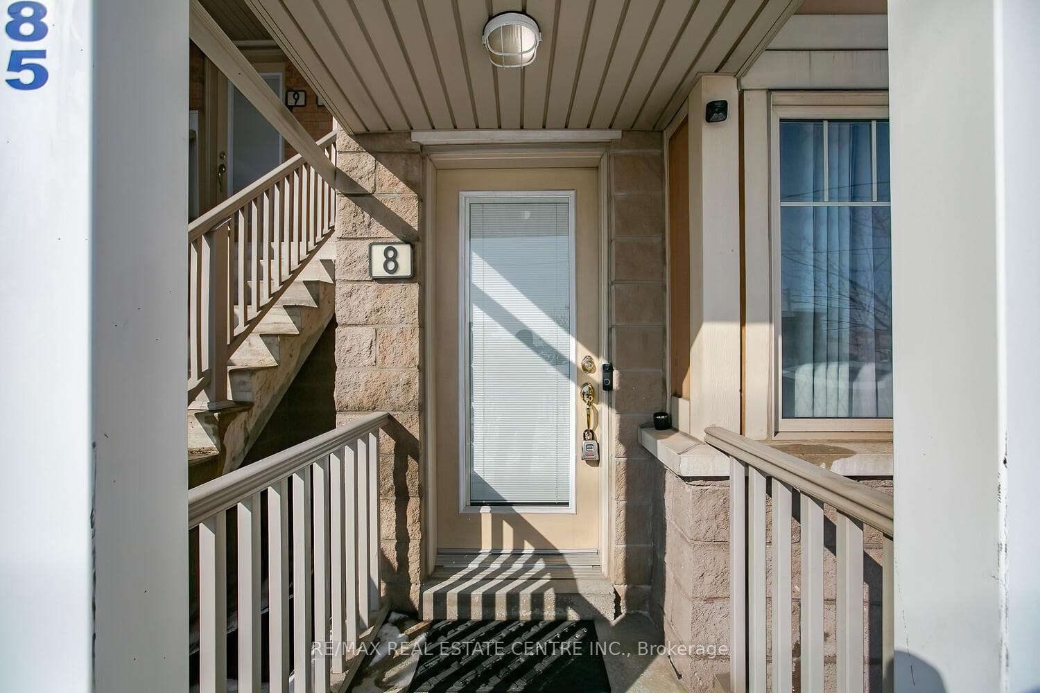 3985 Eglinton Avenue Unit 8 photo 9