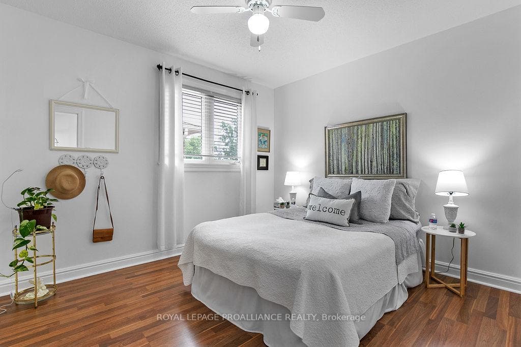 1300 Grovedale Court photo 24