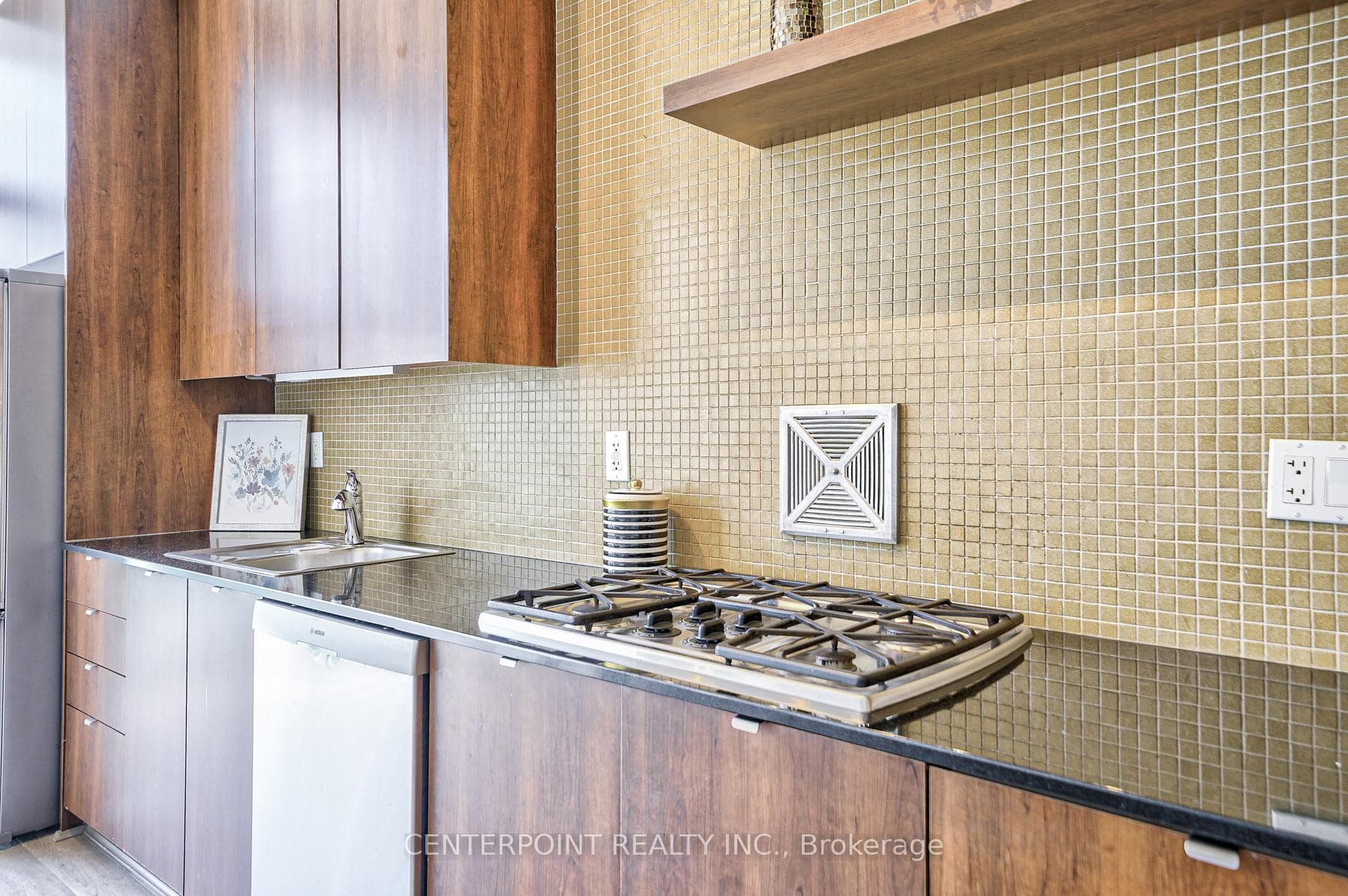 19 Brant Street Unit 301 photo 14