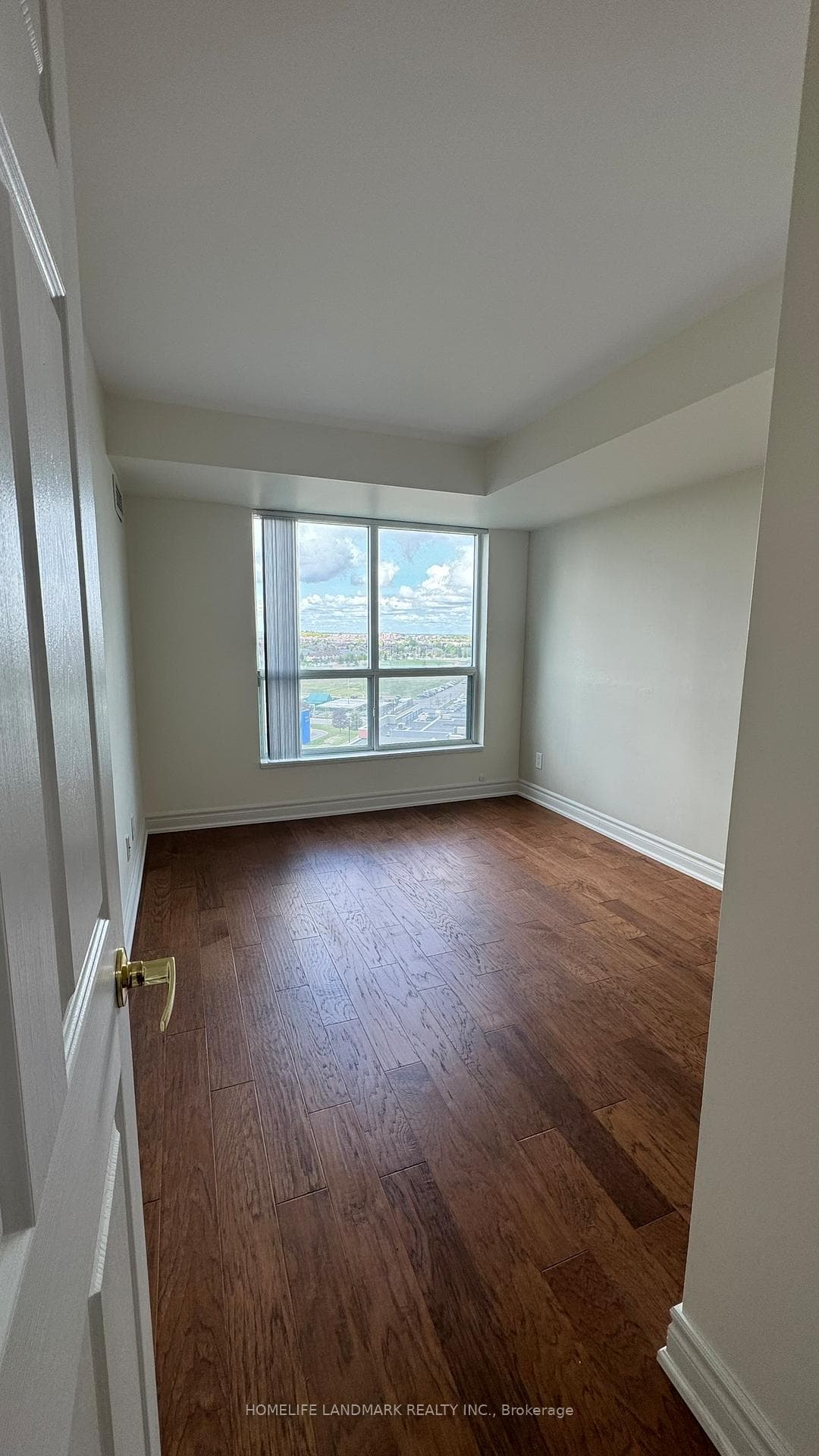 4850 Glen Erin Drive Unit 1002 photo 6
