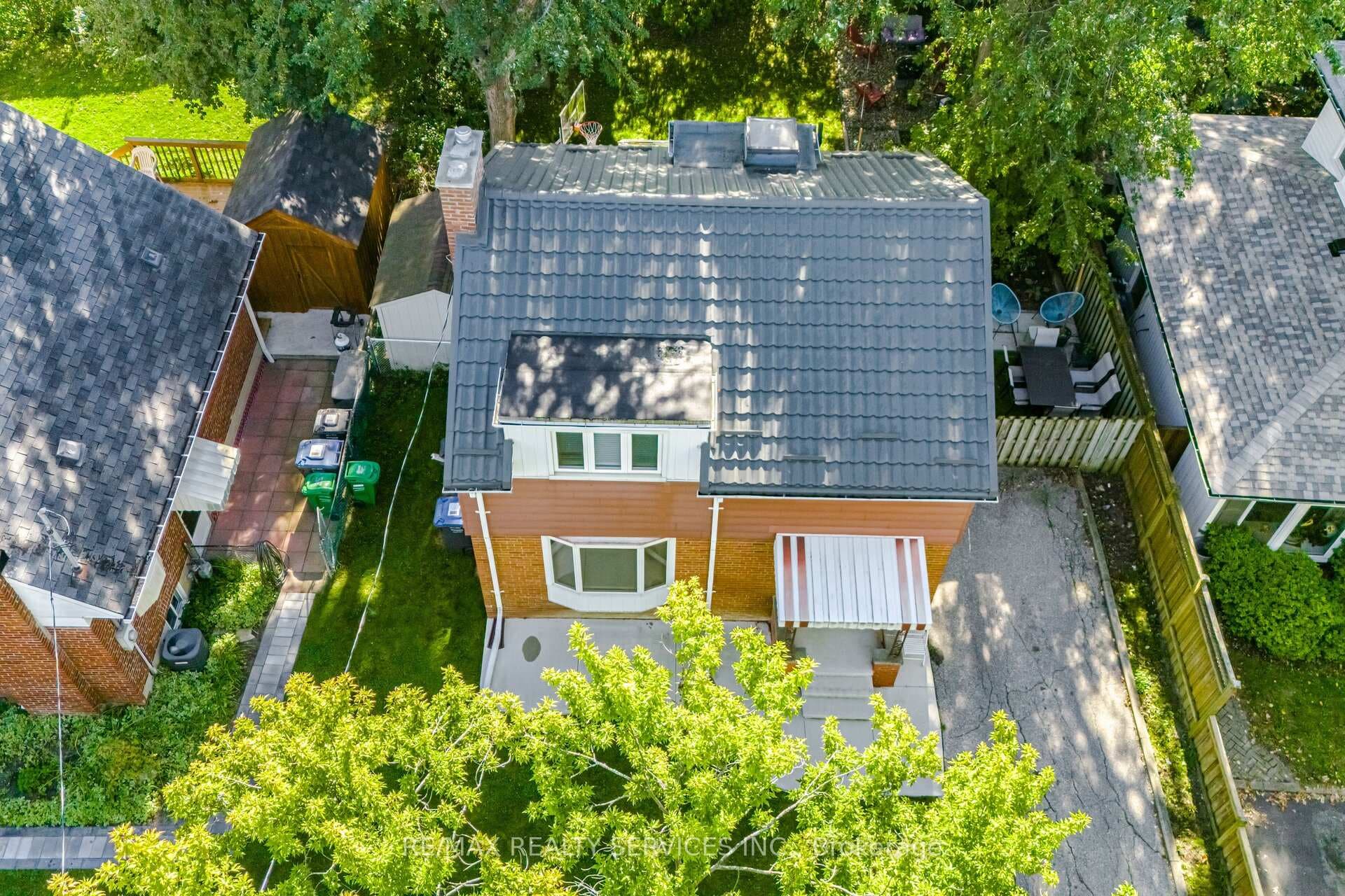 85 Eldomar Avenue photo 49
