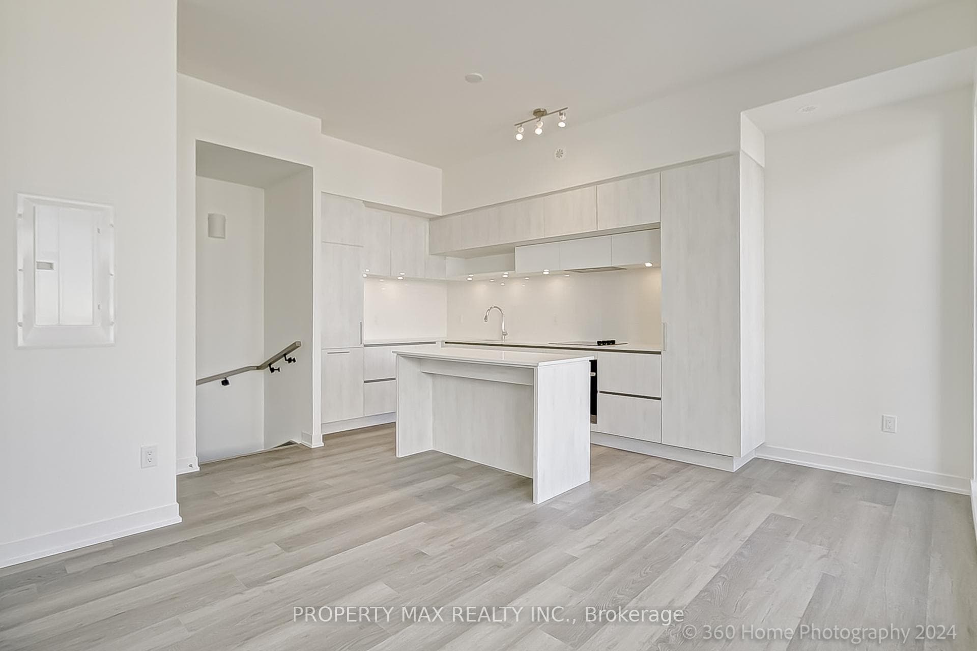 10 David Eyer Road Unit 1211 photo 3