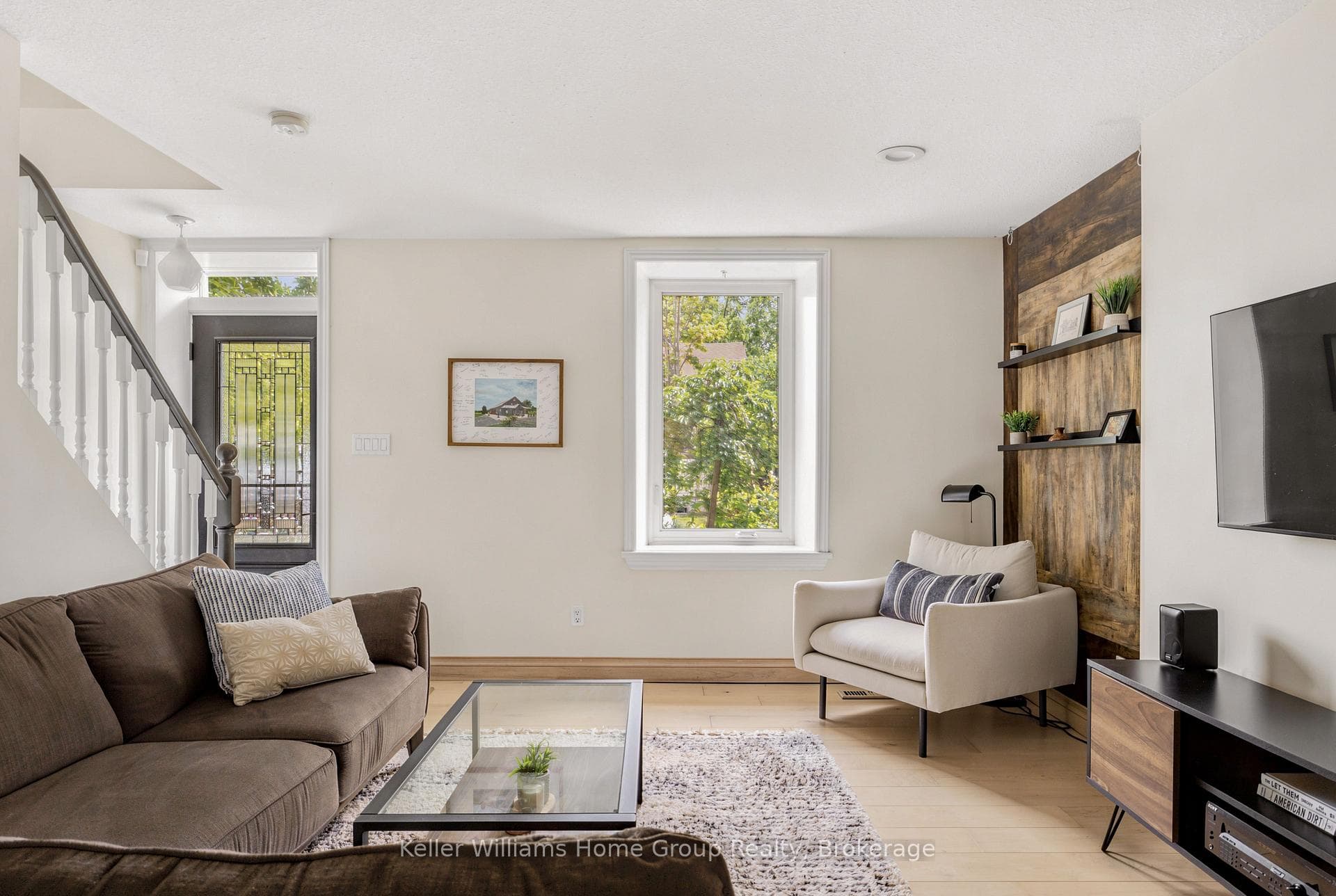 61 Essex Street photo 9