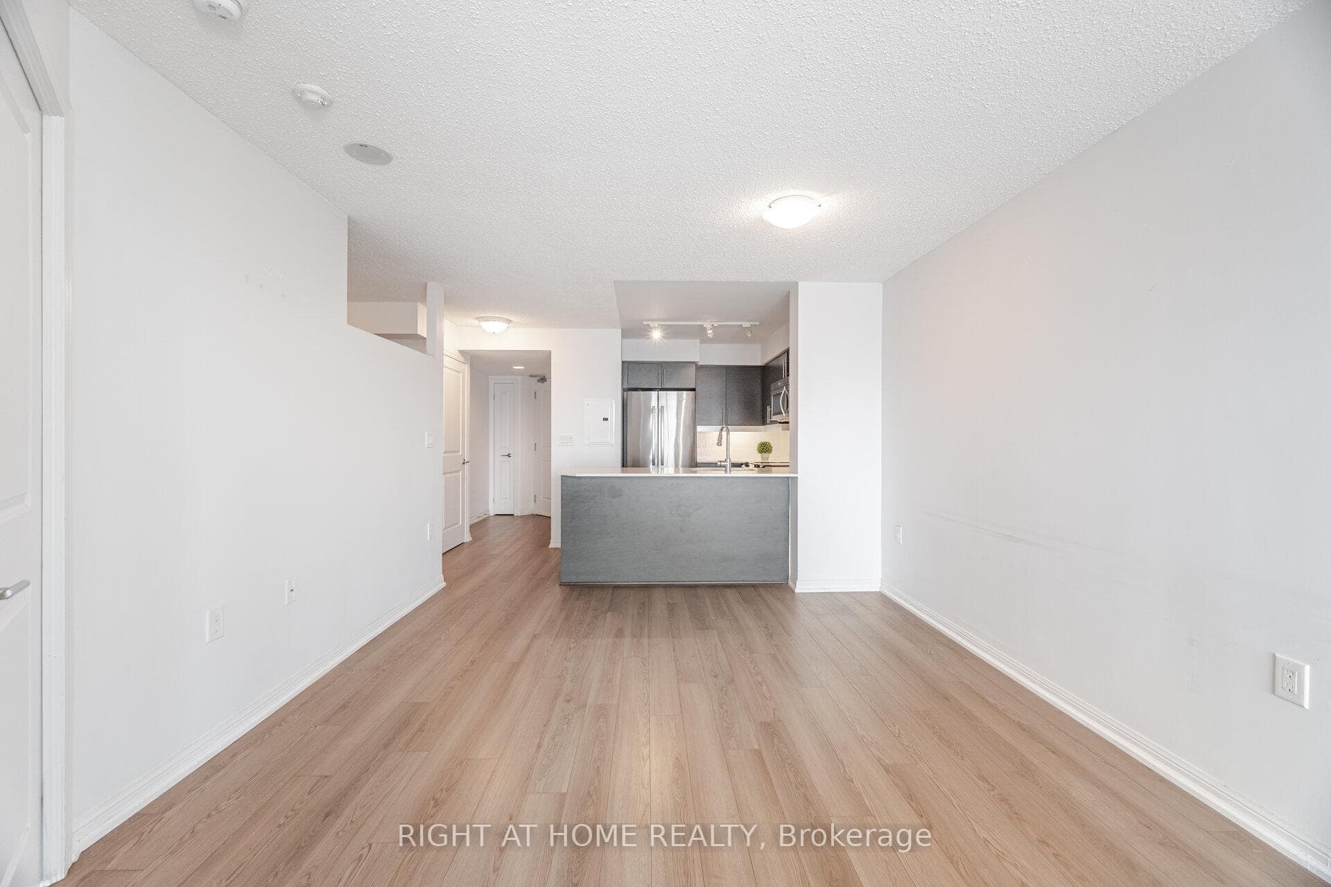 125 Western Battery Road Unit 1112 photo 22