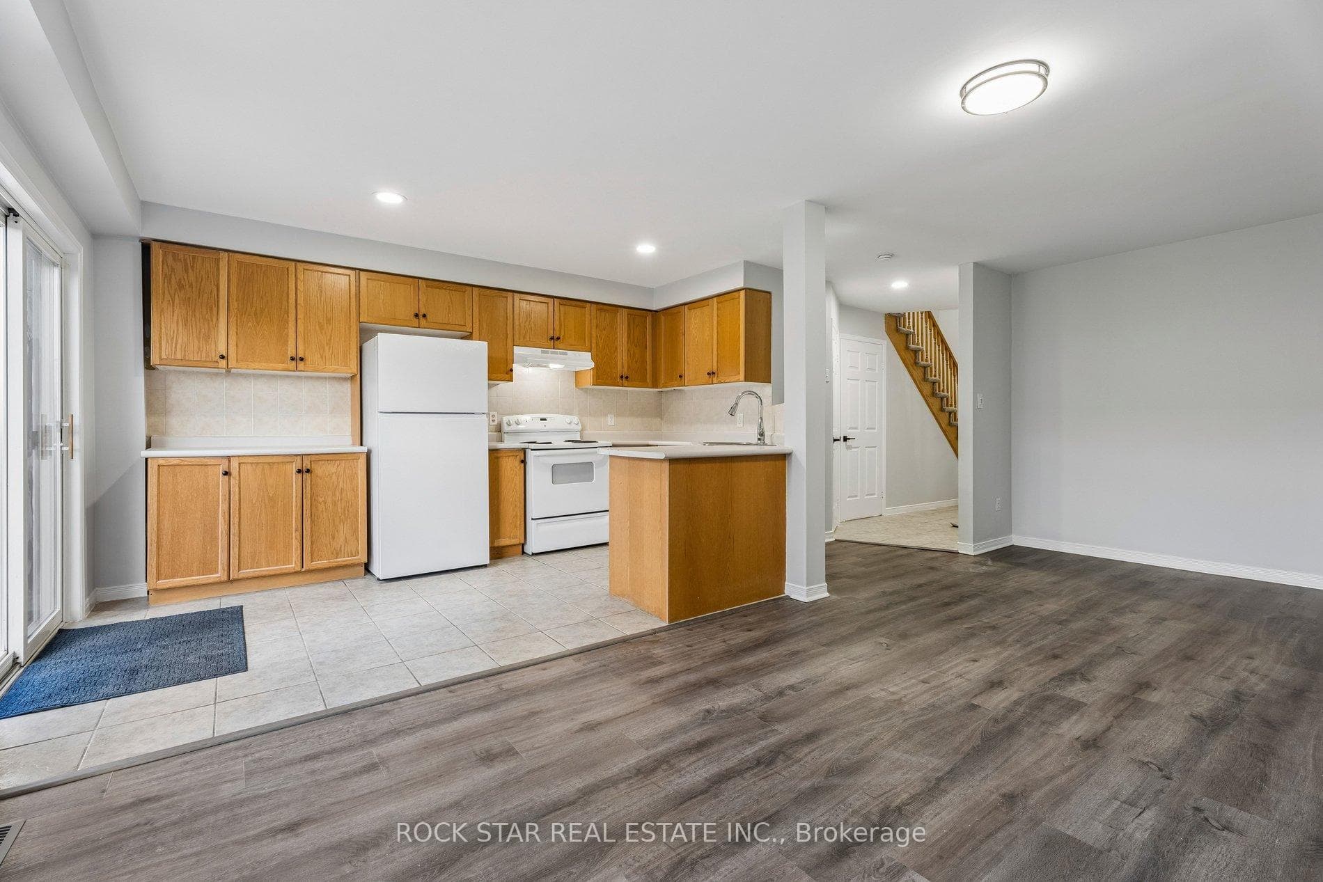 1860 Upper Gage Avenue Unit 3 photo 6