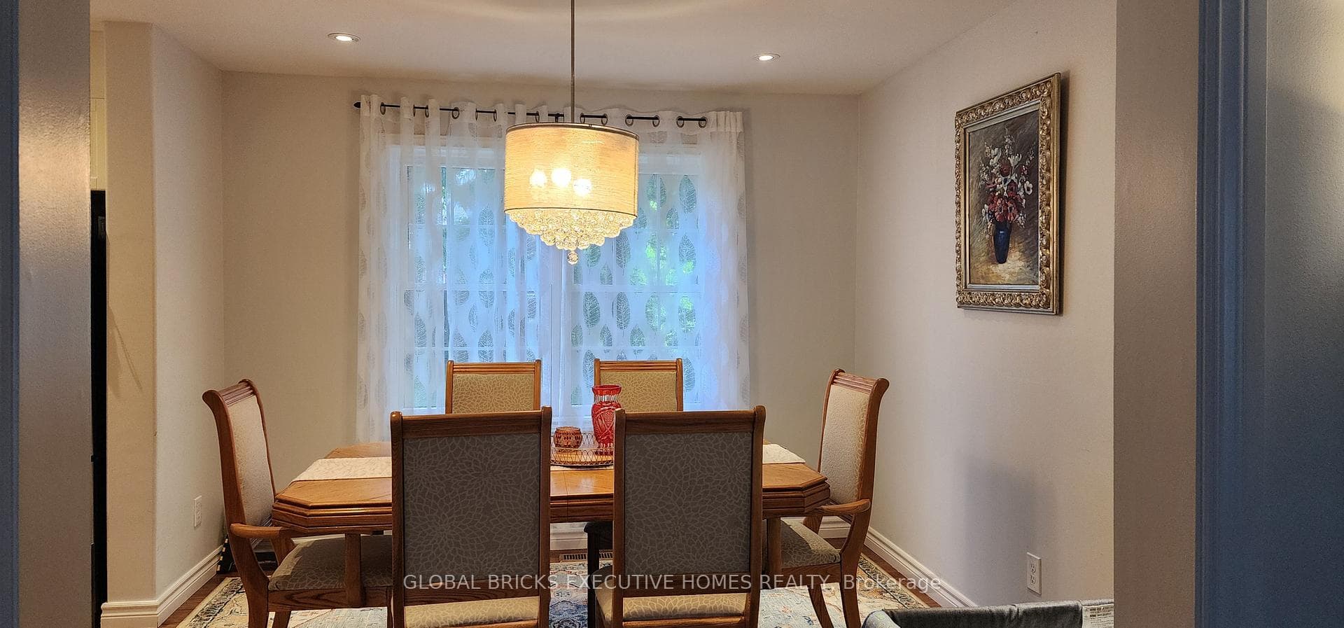 23 Whitefriars Drive photo 7