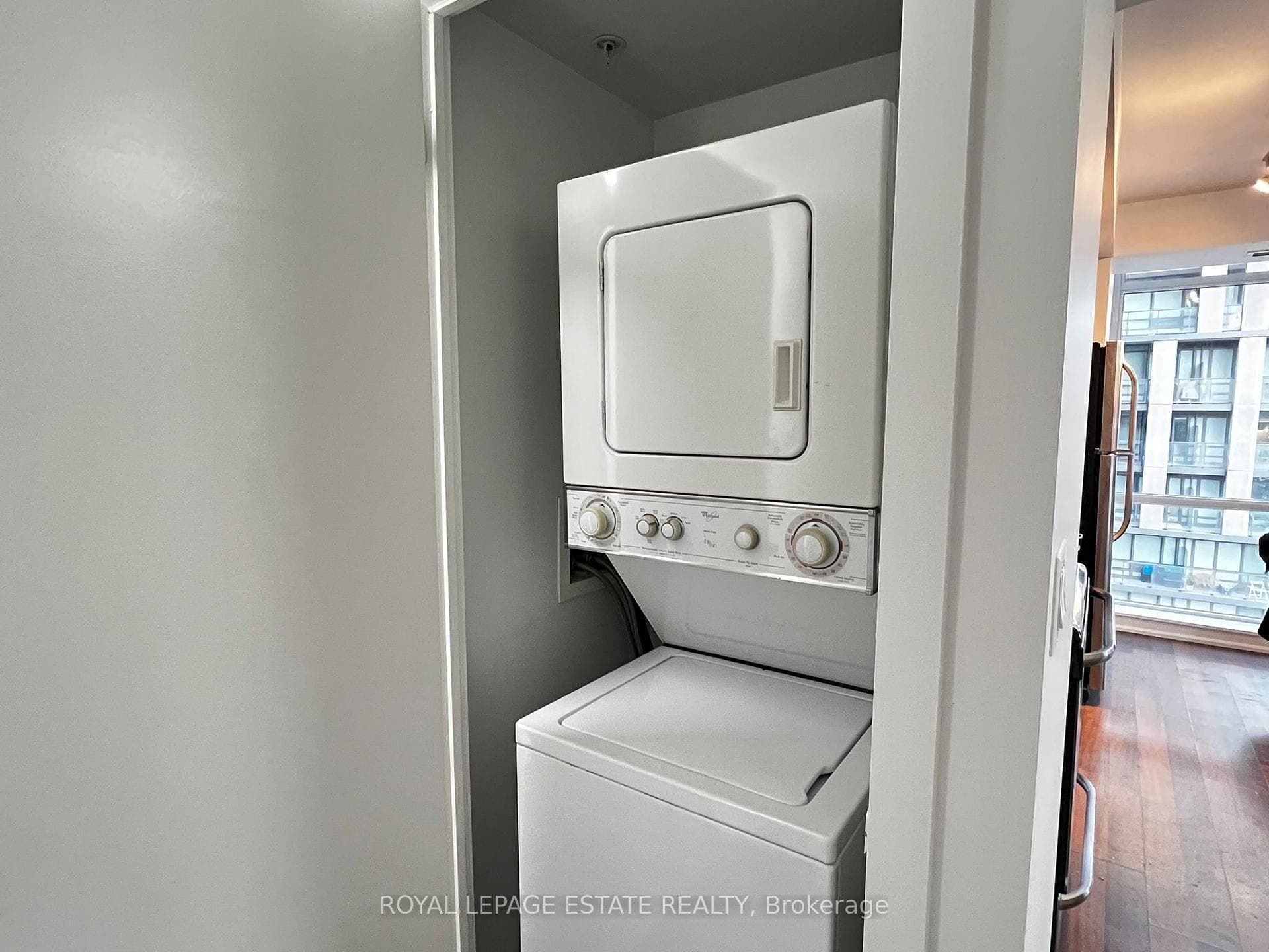 20 Joe Shuster Way Unit 612 photo 11