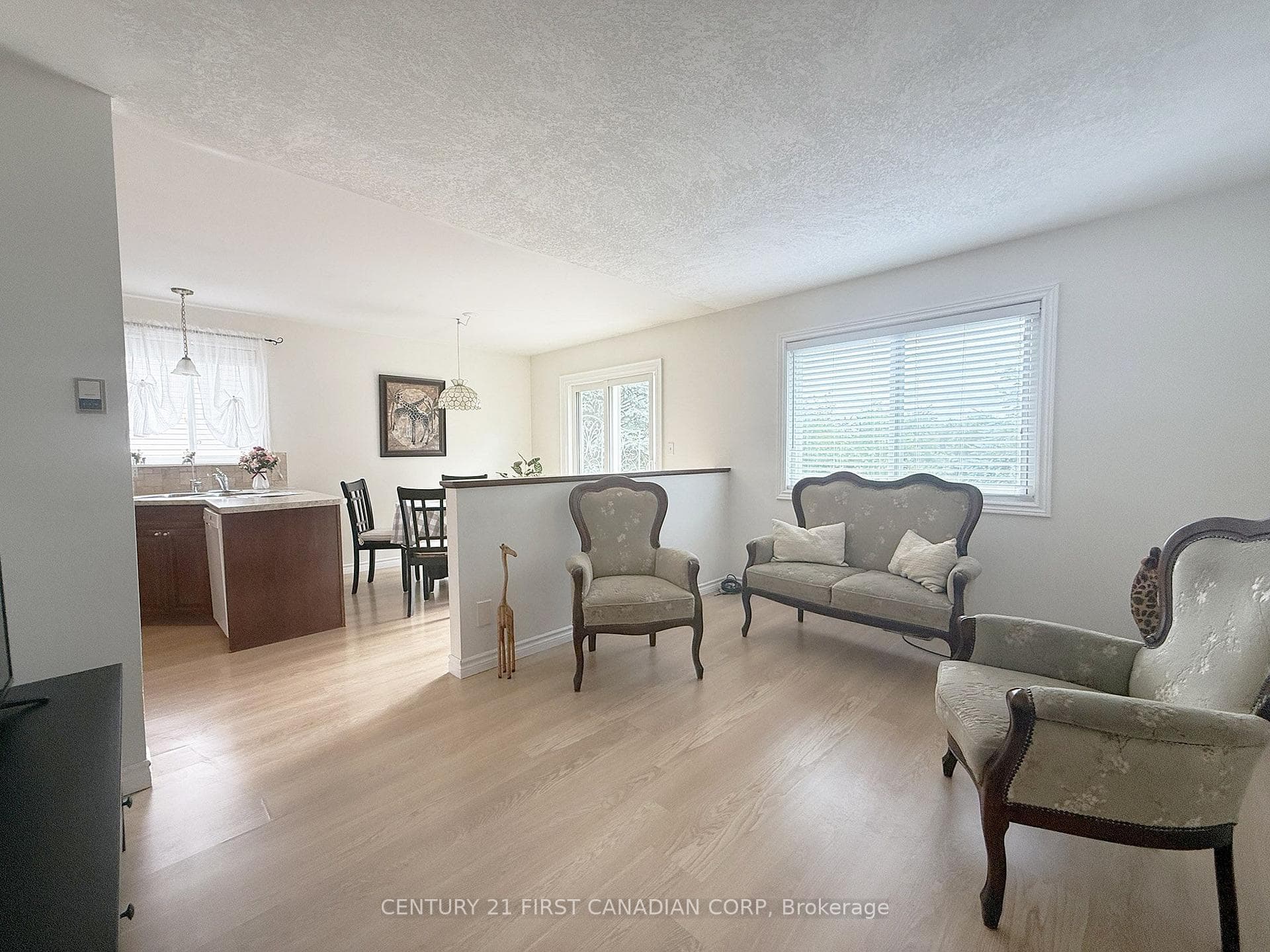 257 Fennel Street photo 18