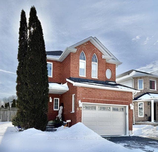 69 Guildwood Drive photo 1