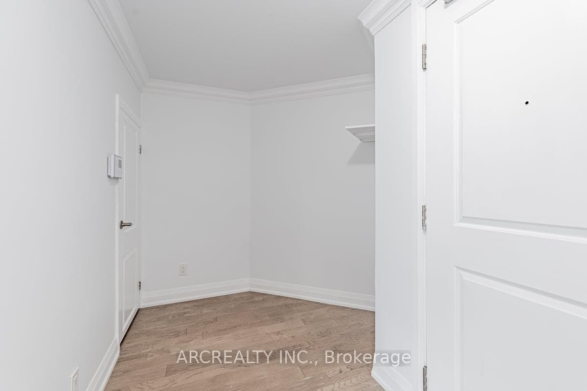 12 Woodstream Boulevard Unit 101 photo 24