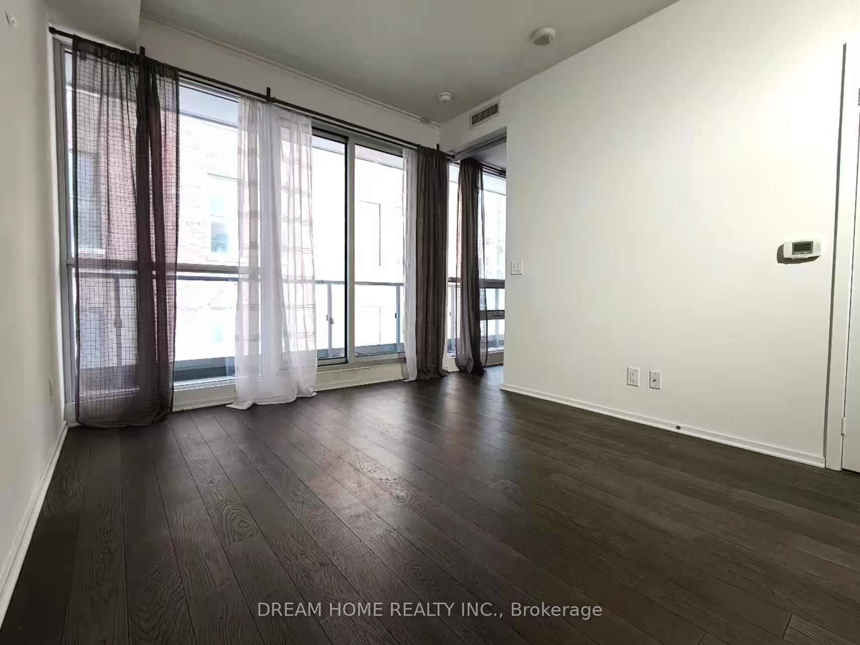 70 Temperance Street Unit 810 photo 9