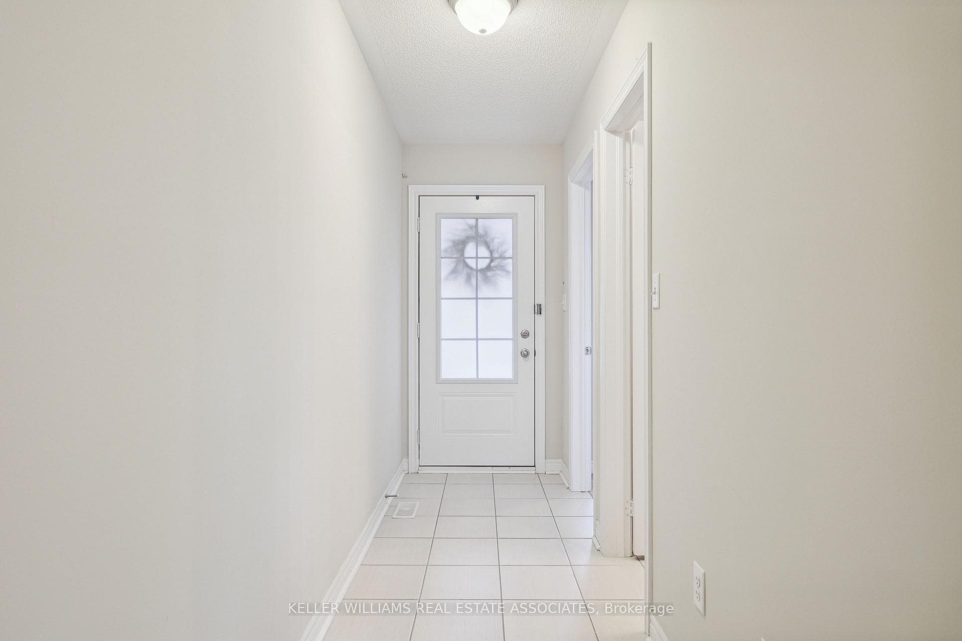 17 Finegan Circle photo 35