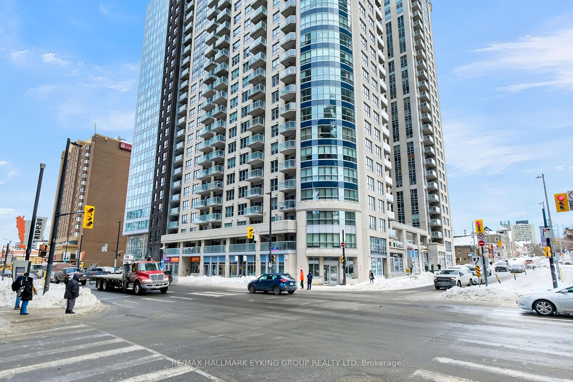 242 Rideau Street Unit 2804 photo 1