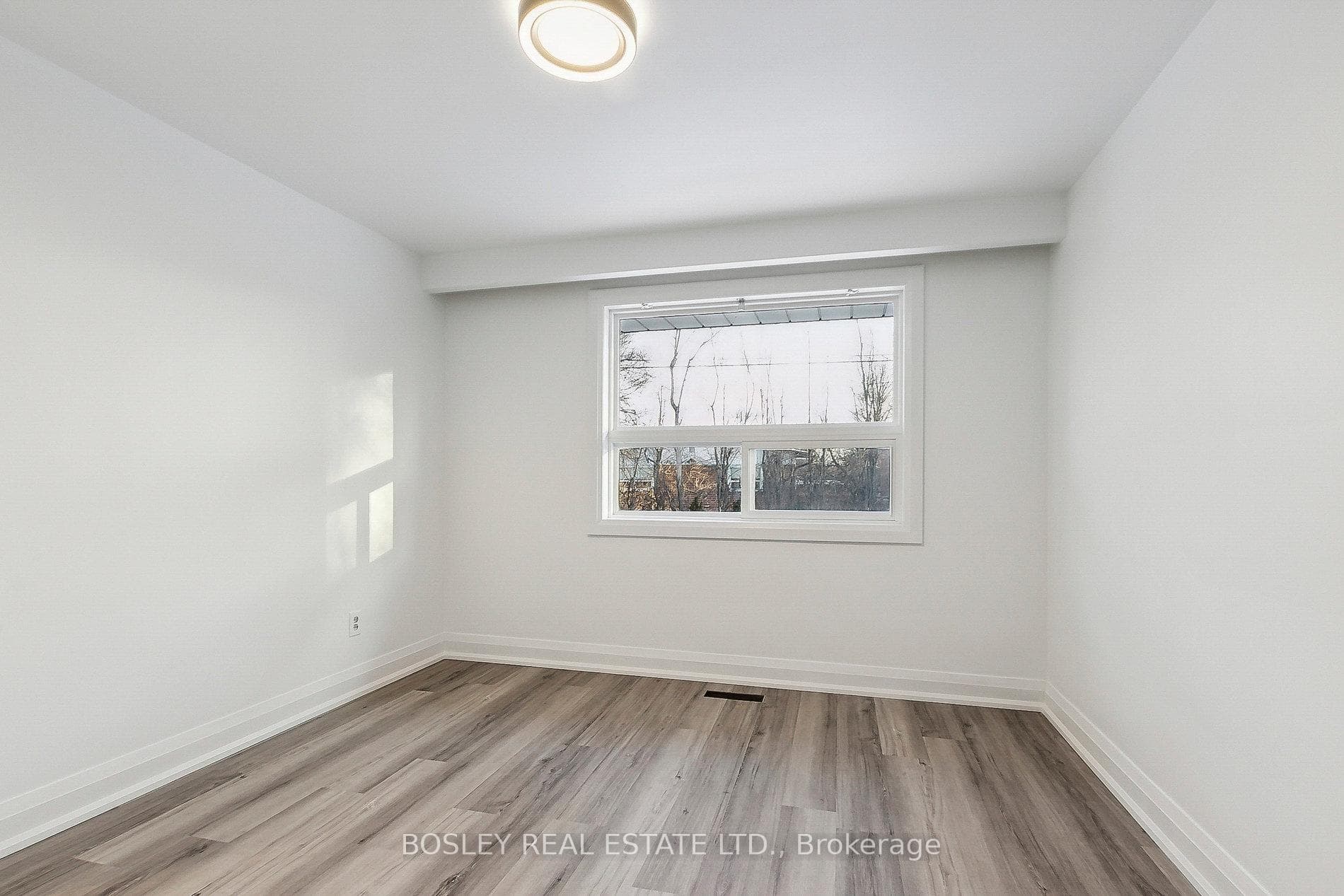 66 Gaiety Drive Unit Main photo 18