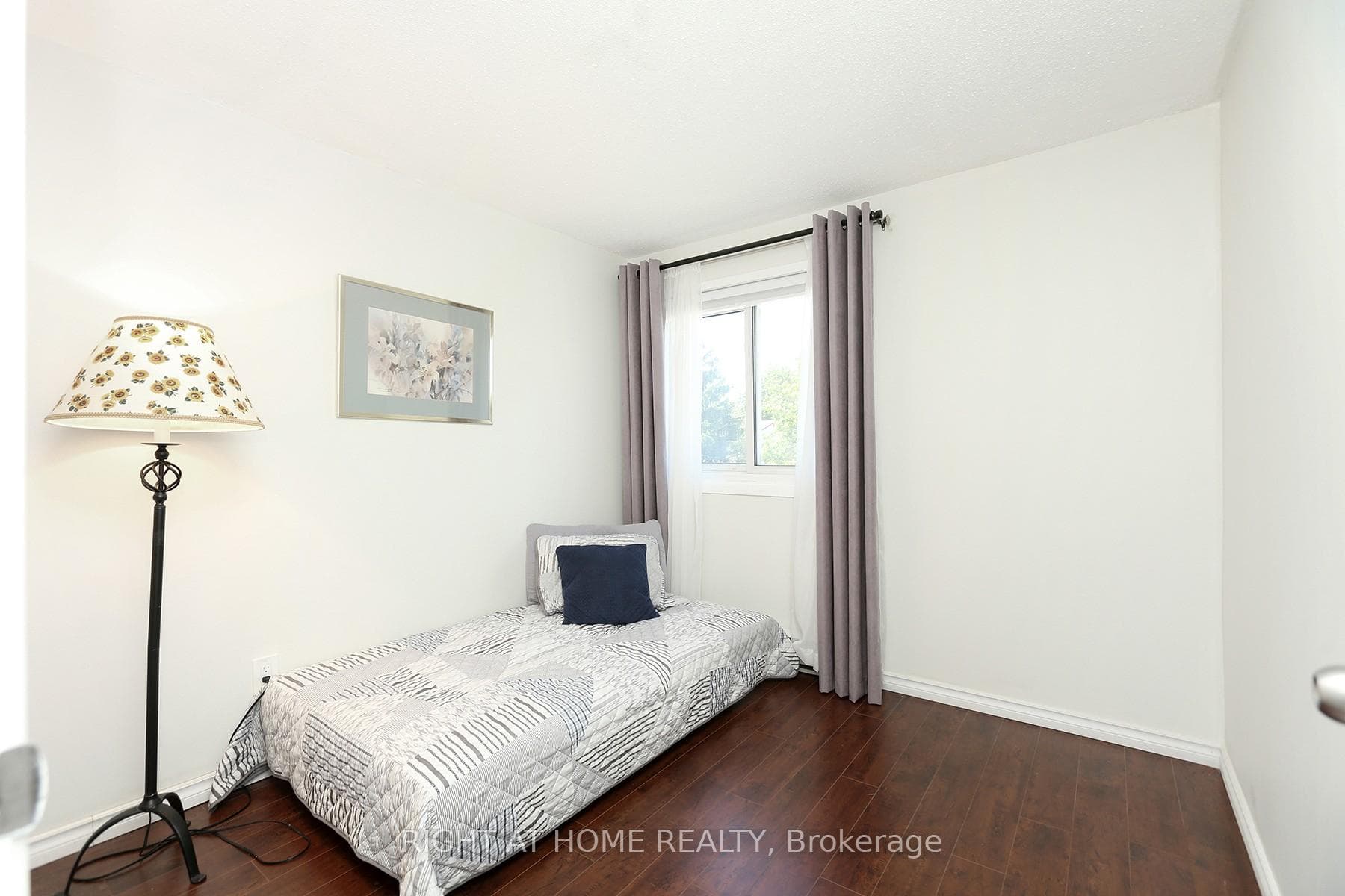 7 Geraldine Court photo 29