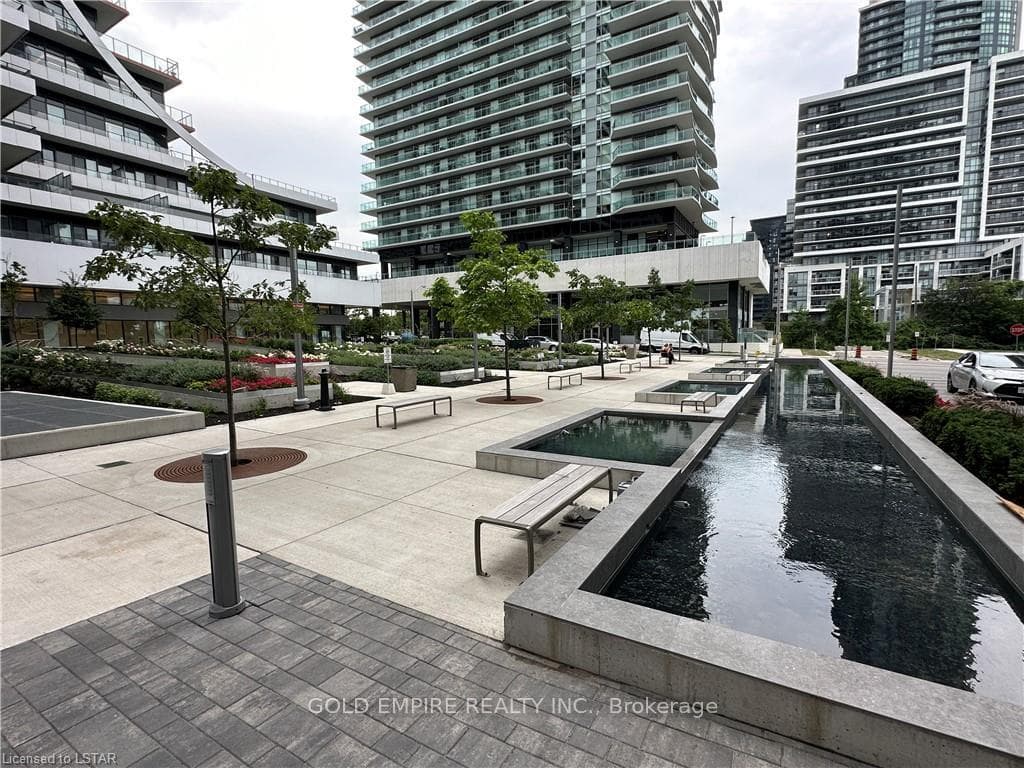 20 SHORE BREEZE Drive Unit 1603 photo 24