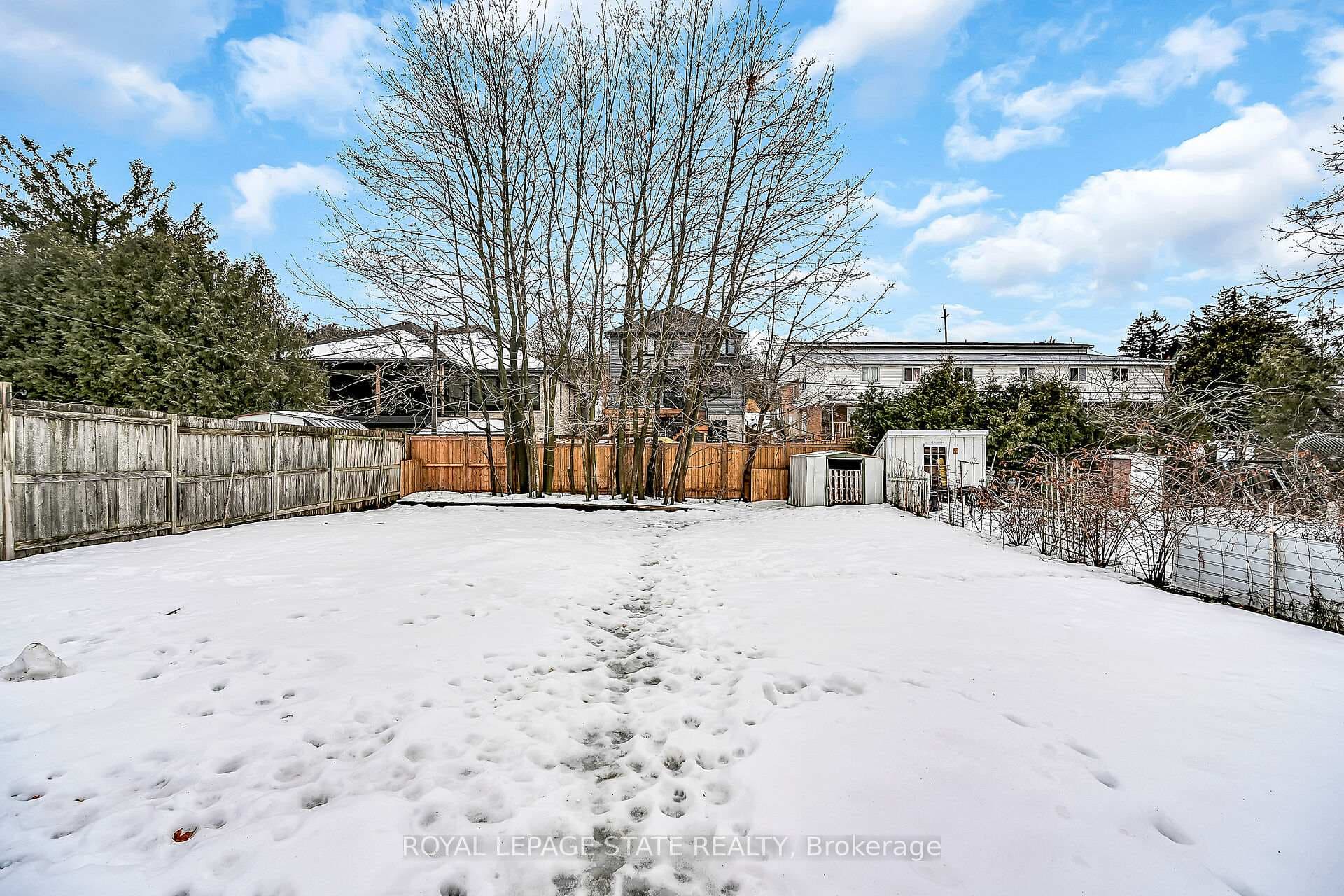 7 Amelia Street photo 29