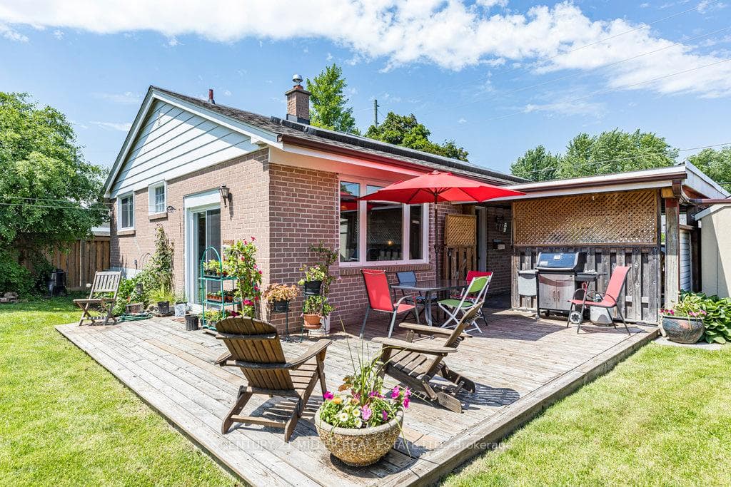 158 Delrex Boulevard photo 30