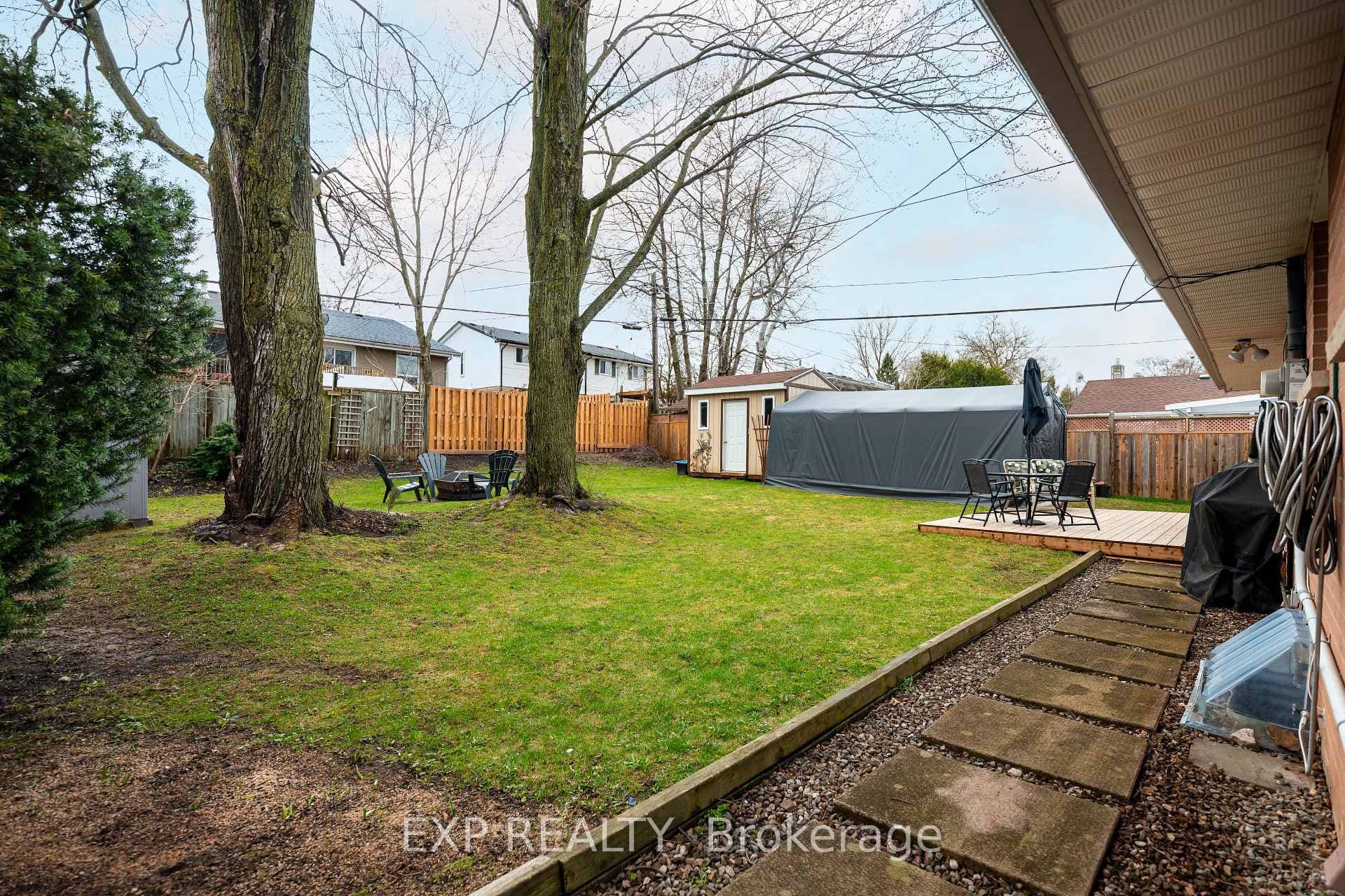 66 Bythia Street photo 38
