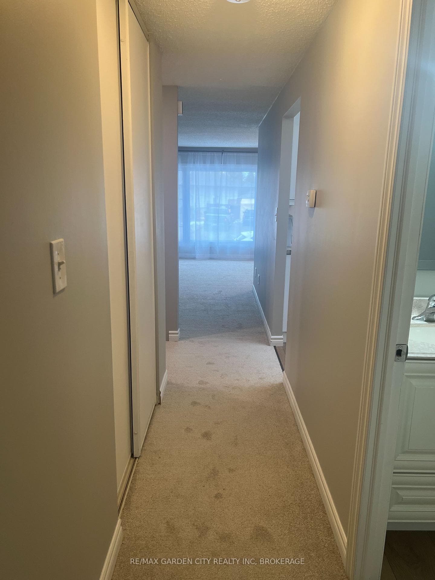 22 Bula Drive Unit 1 photo 9