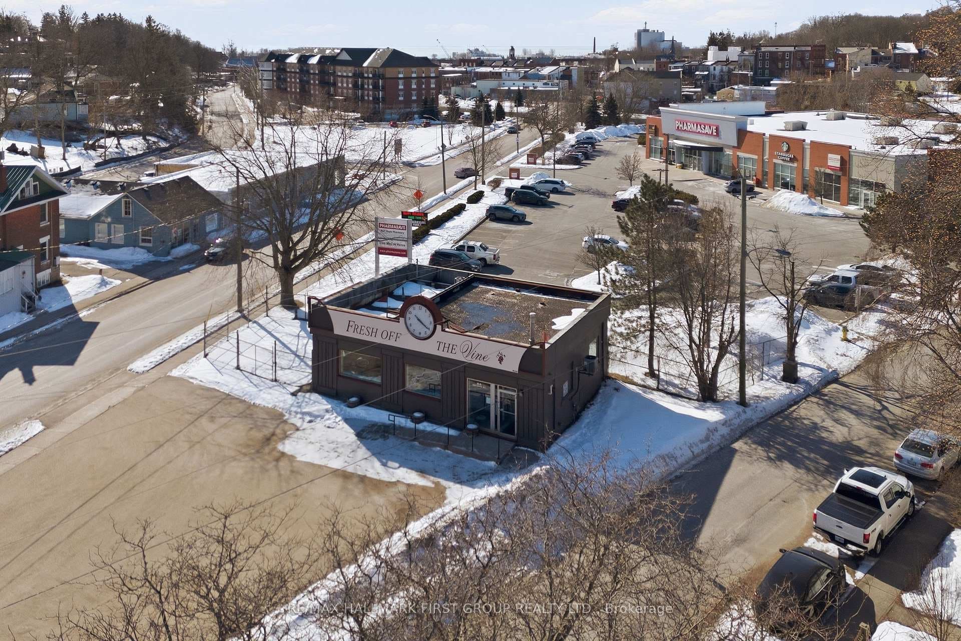 84 Ontario Street photo 2