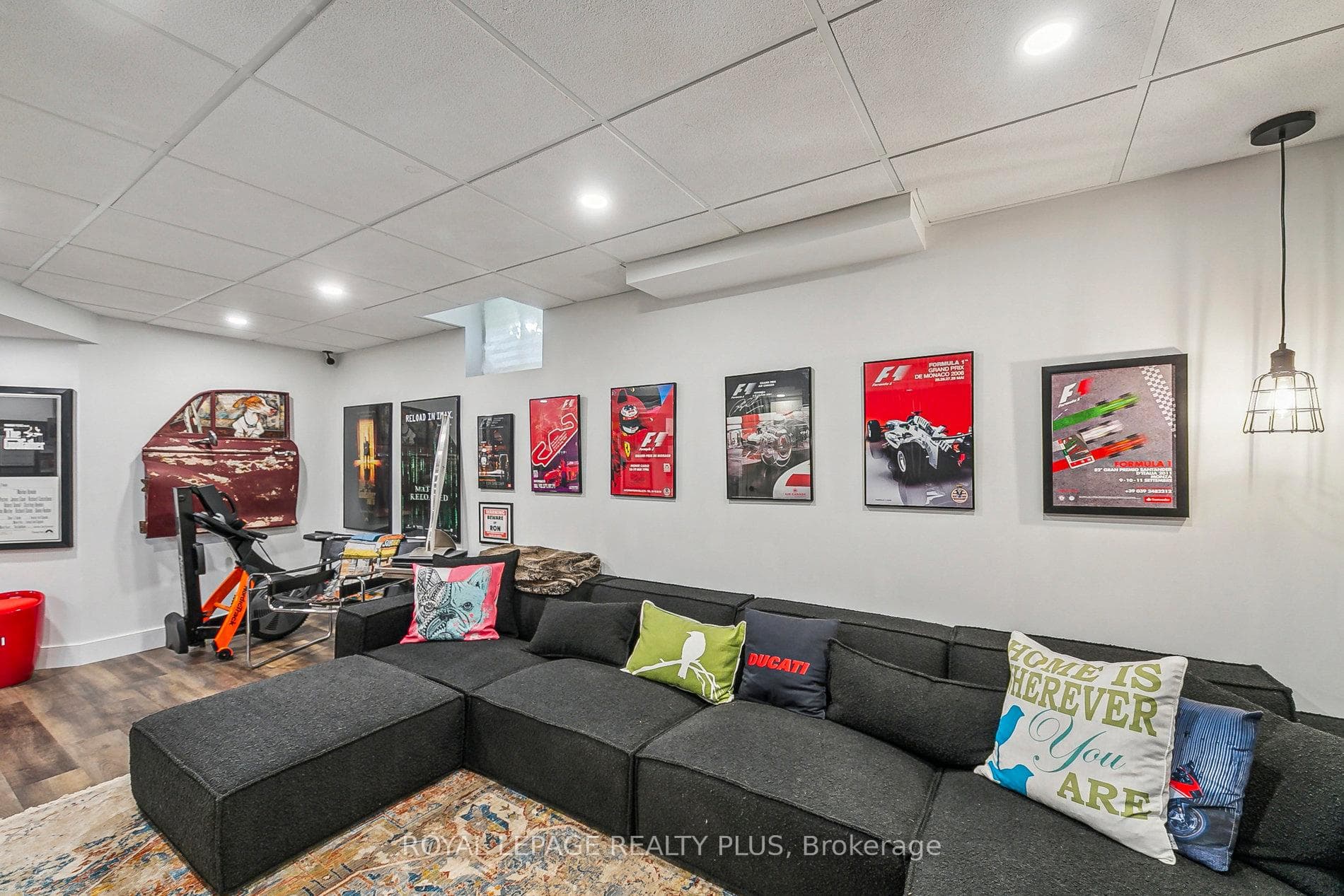 5662 Glen Erin Drive Unit 60 photo 31