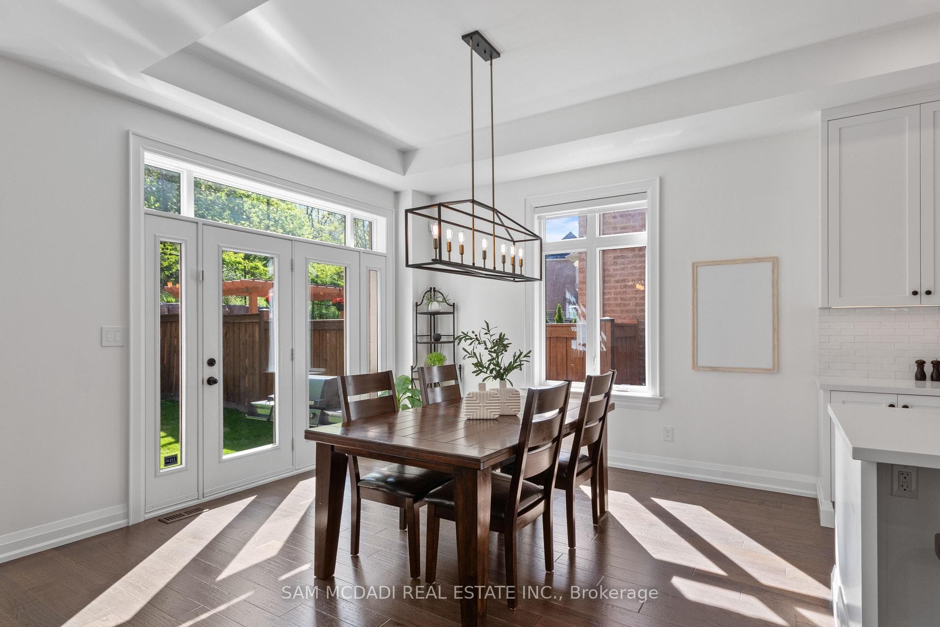 46 Foxtail Court photo 18