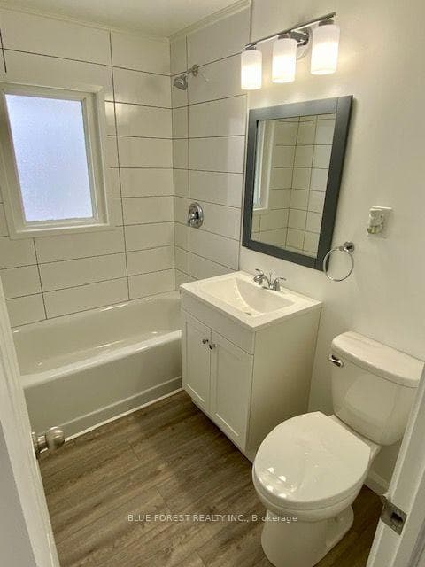 Bathroom second floor
