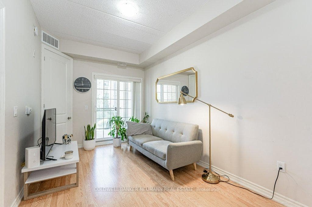 1077 Gordon Street Unit 137 photo 11