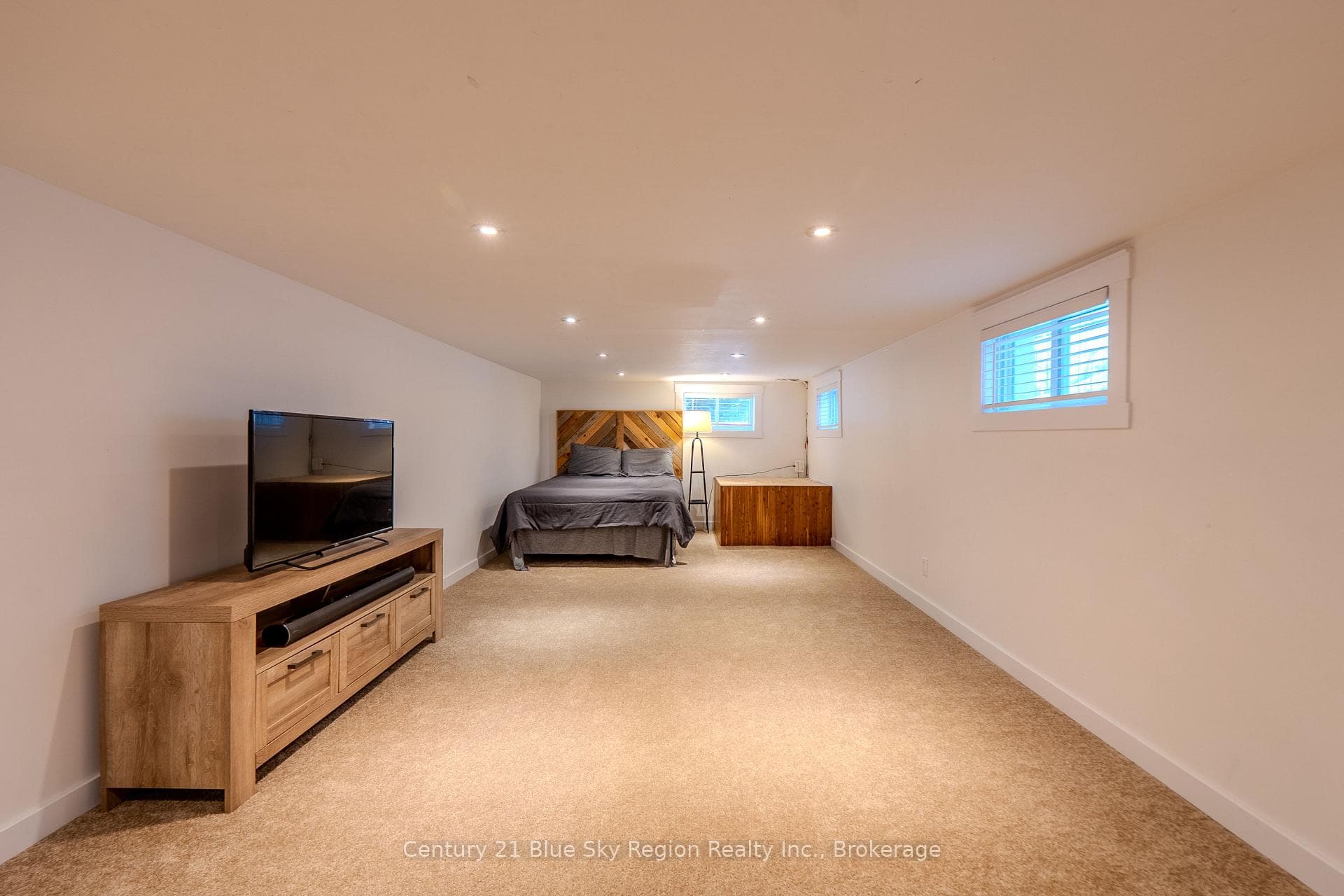 278 Tower Drive photo 31