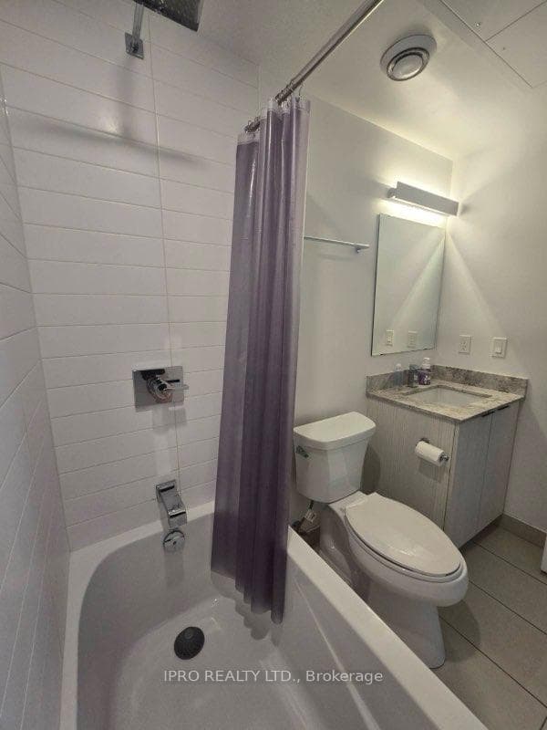 501 Yonge Street Unit 1506 photo 19