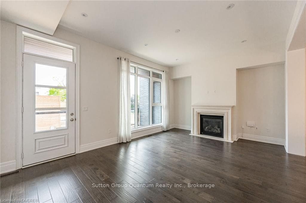 204 REBECCA Street photo 18