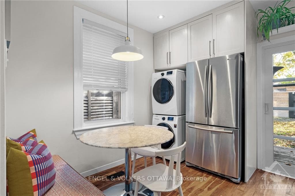 24 SPRUCE Street photo 17