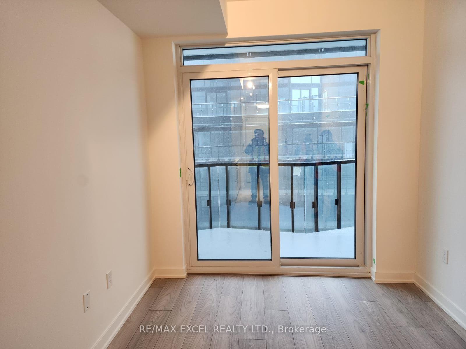 110 Broadway Avenue Unit 2506 photo 2
