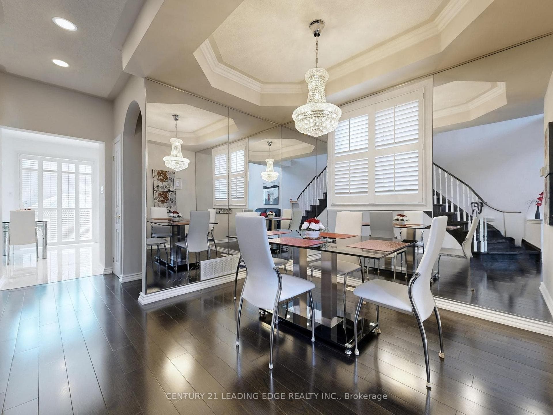 89 Sanderson Road photo 11