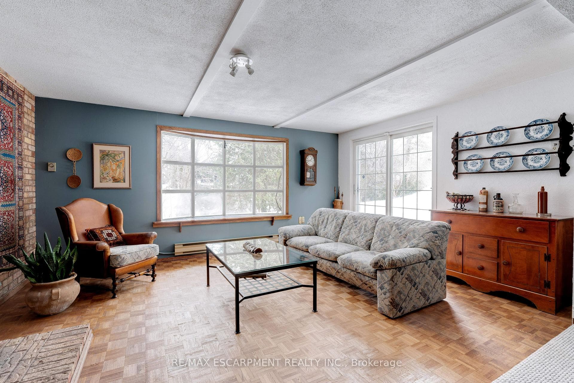 847 FOREST GLEN Avenue photo 36