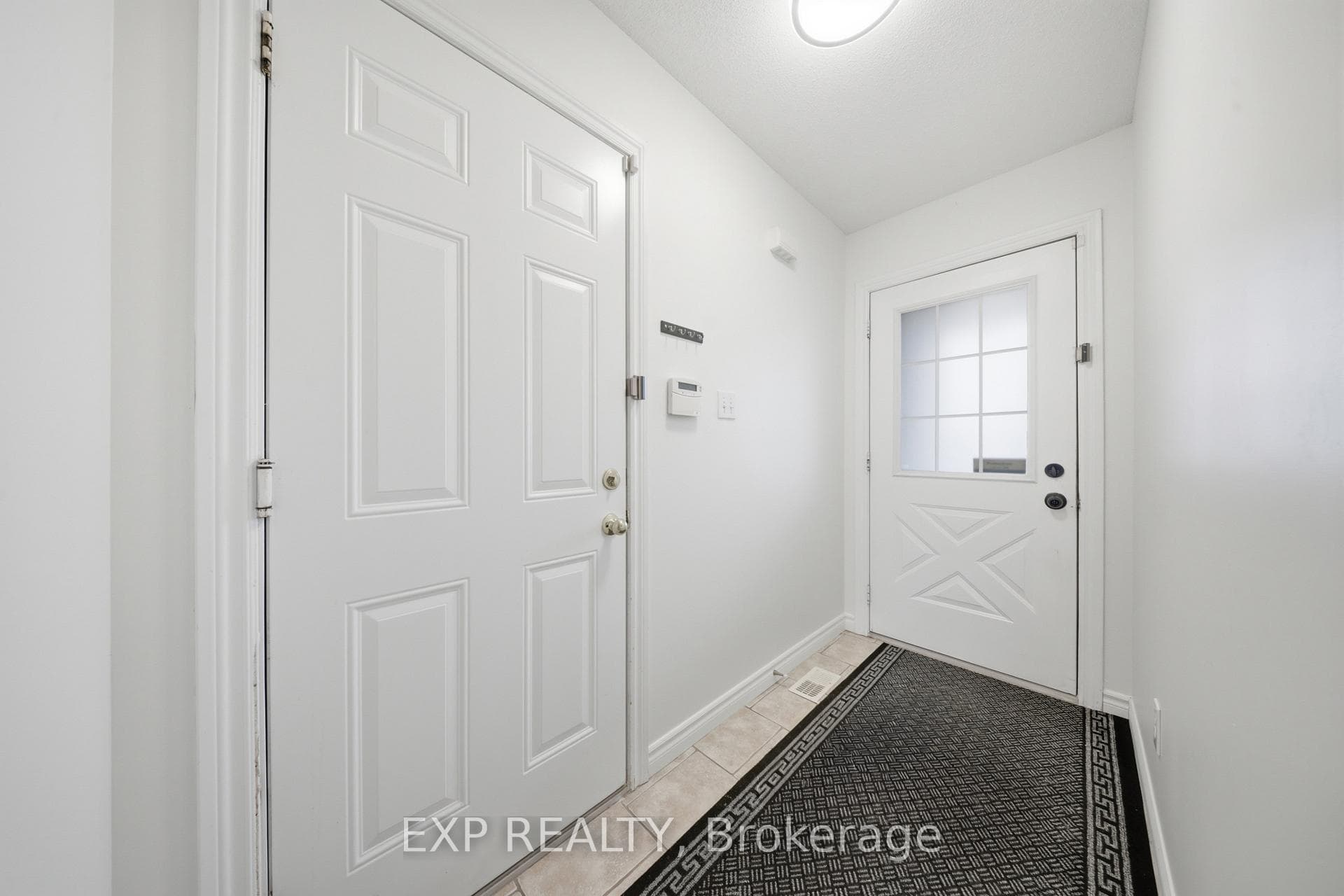 35 Thames Way photo 5