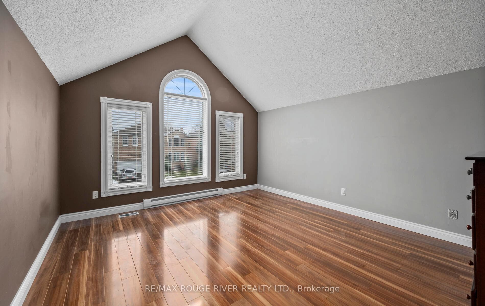 30 Ravenview Drive photo 28