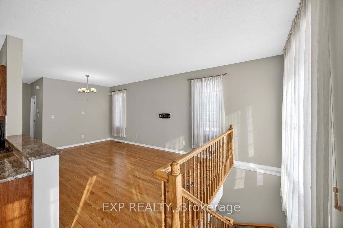 215 Cairnsmore Circle photo 26