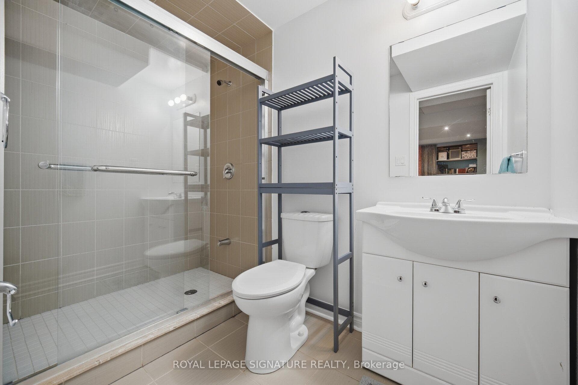 12 Tawnie Crescent photo 45