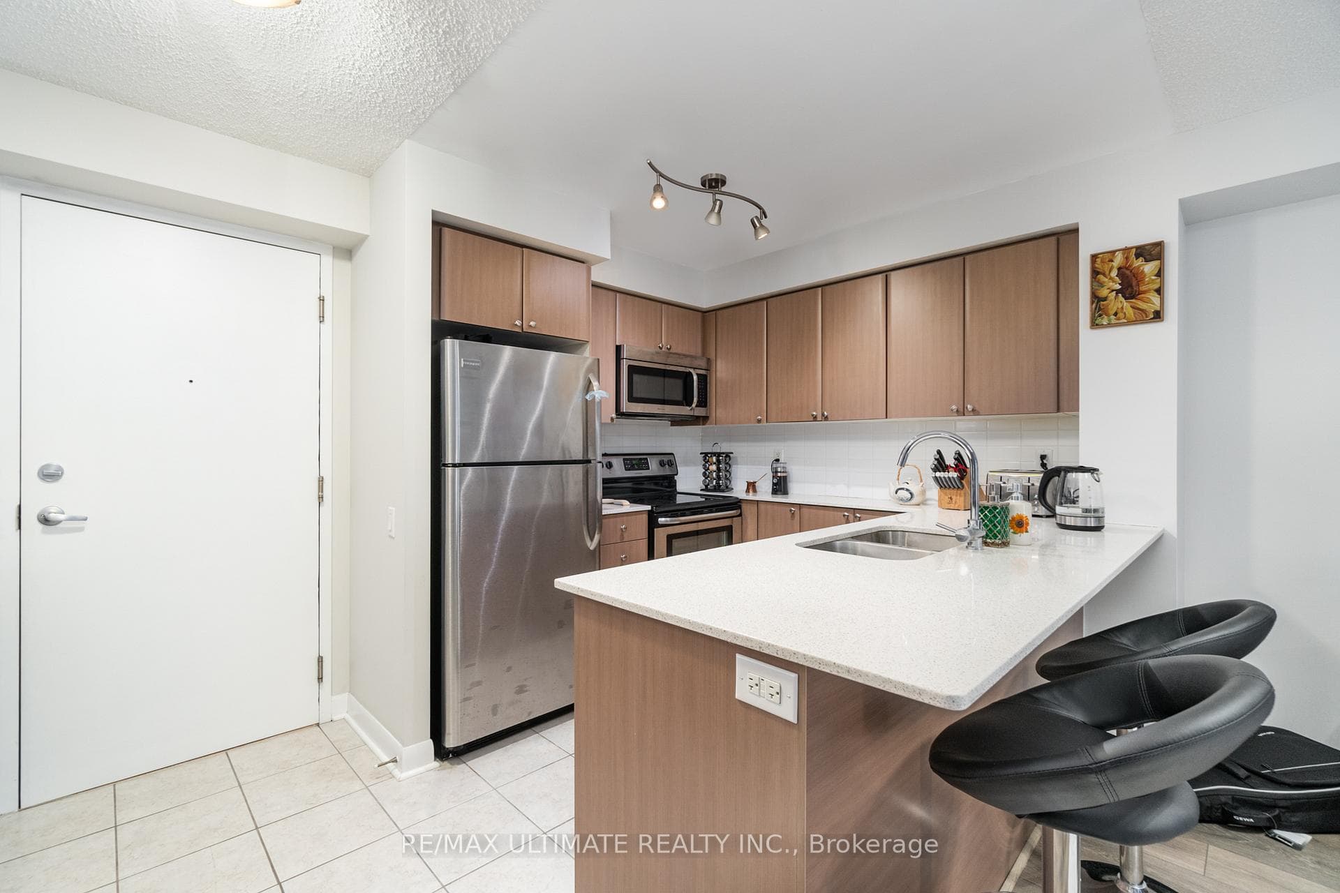 525 Wilson Avenue Unit 350 photo 2