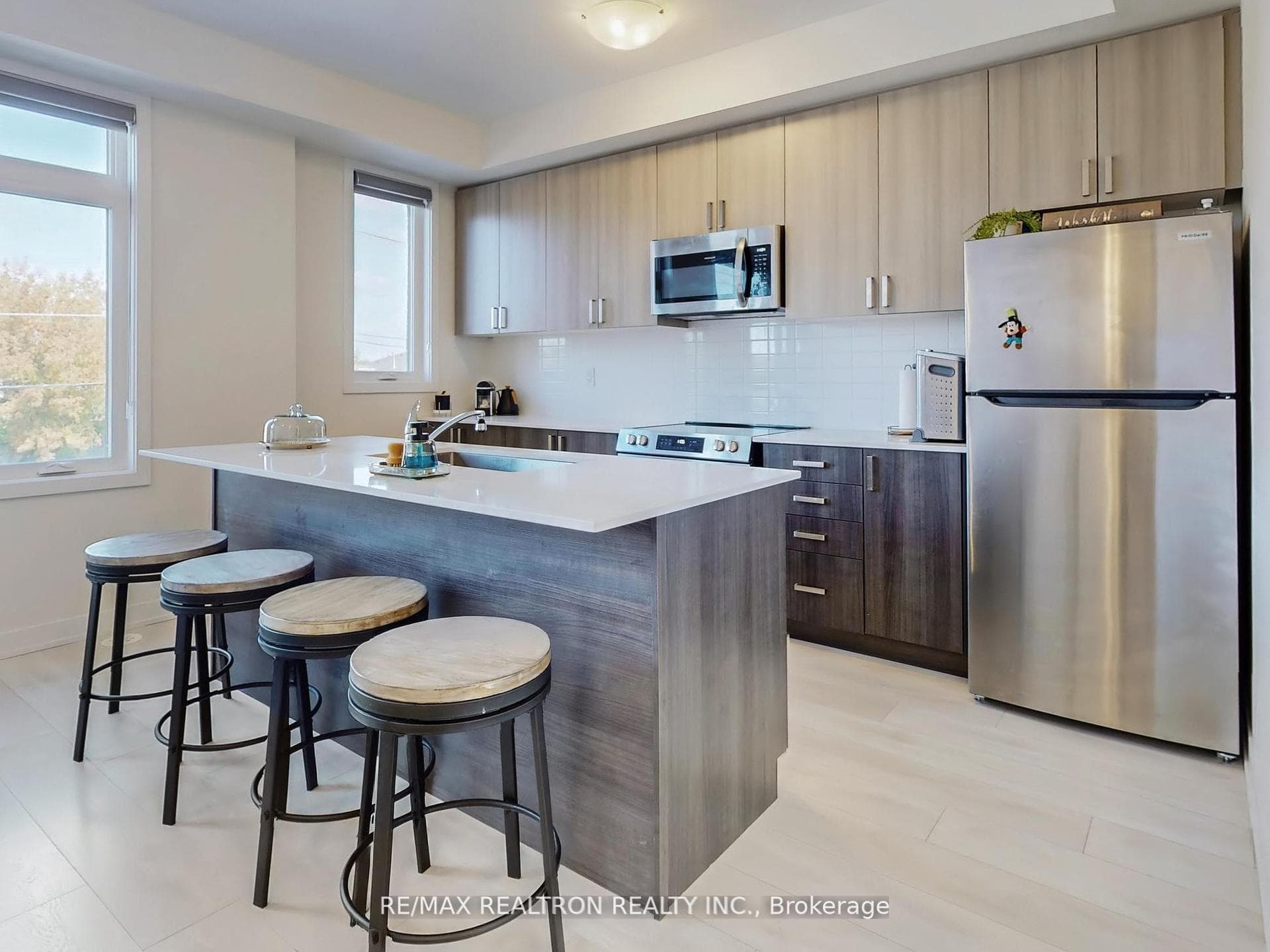 1865 Pickering Parkway Unit 1103 photo 16